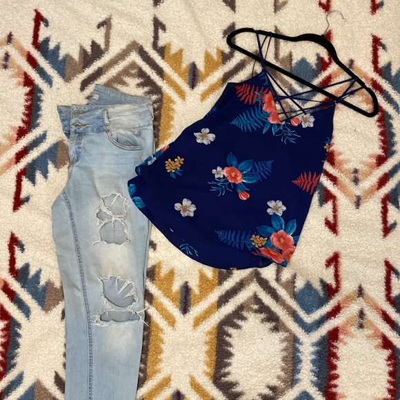 Express Blue Floral Tank Top - Picture 7 of 7